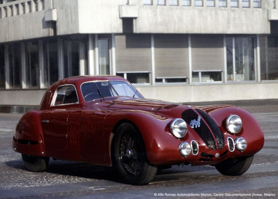  Alfa Romeo 8C 2900B Speciale Le Mans 1938 года  (фото 1 из 13)